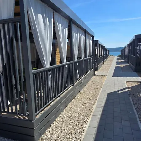 Дом отдыха Mobile House L'allegria Свети-Петар